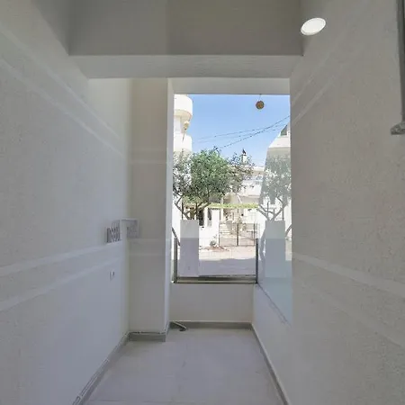 Relaxing Escape * Ksamil