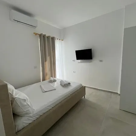 Relaxing Escape * Ksamil