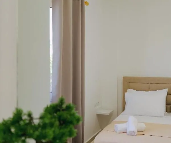 Relaxing Escape * Ksamil