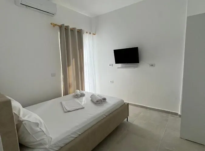 Relaxing Escape * Ksamil