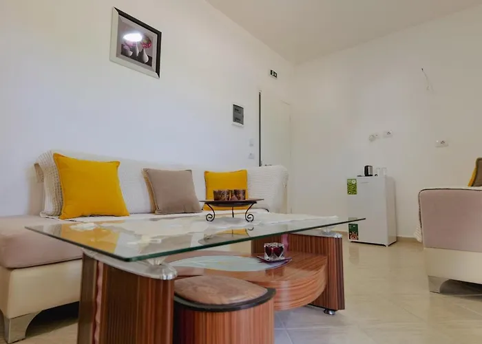 Relaxing Escape Apartment Ksamil